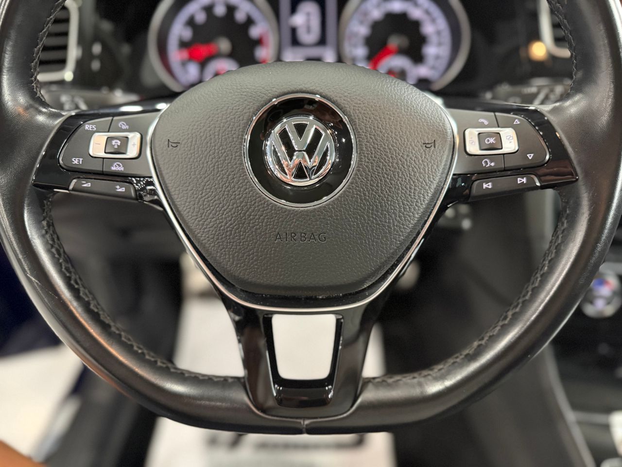 Imagen 197 del Volkswagen Golf en Auto Select Edition, Figueres