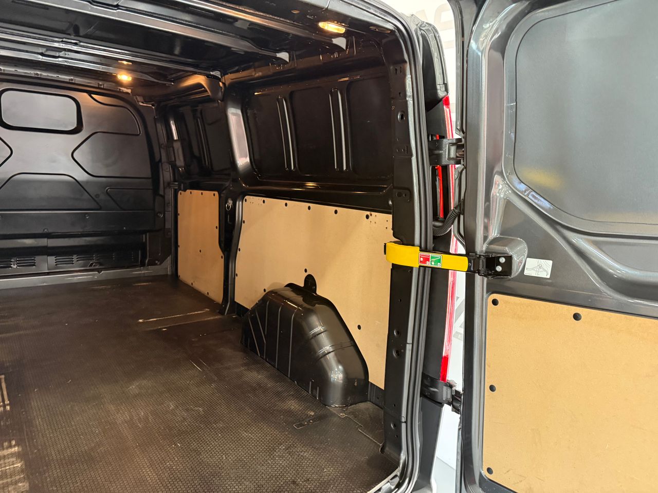 Imagen 150 del Ford Tourneo Custom en Auto Select Edition, Figueres