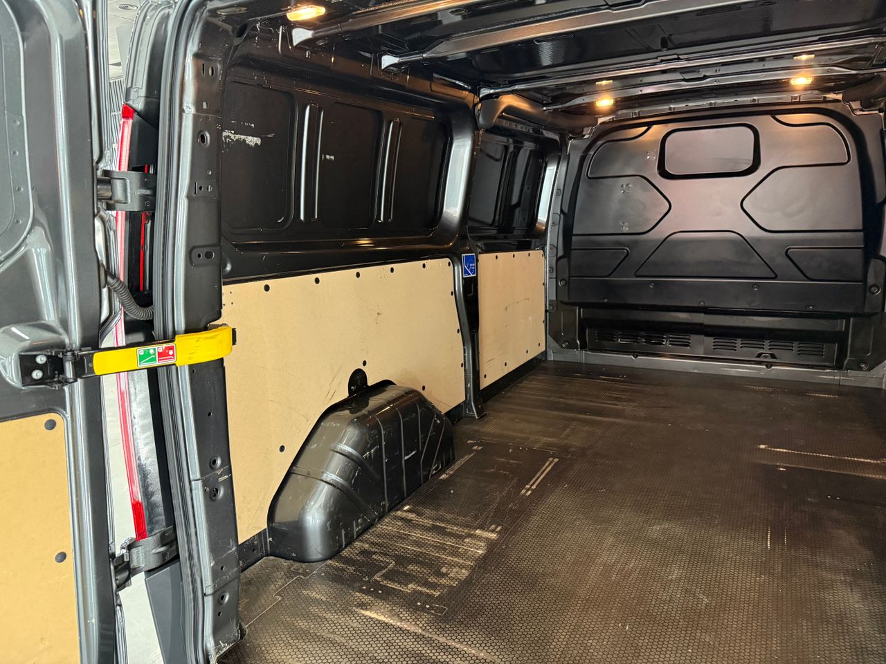 Imagen 151 del Ford Tourneo Custom en Auto Select Edition, Figueres