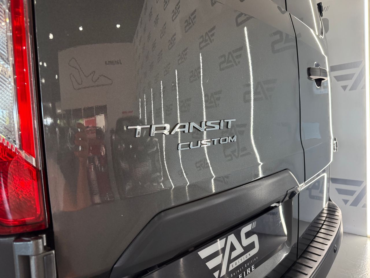Imagen 23 del Ford Tourneo Custom en Auto Select Edition, Figueres