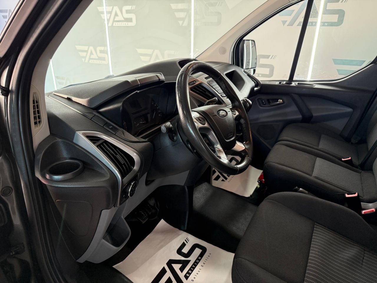 Imagen 89 del Ford Tourneo Custom en Auto Select Edition, Figueres