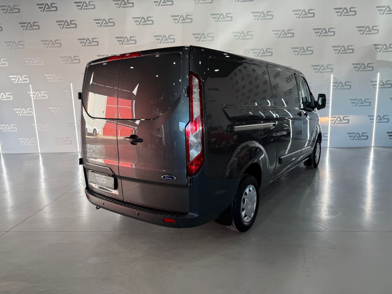 Imagen 4 del Ford Tourneo Custom en Auto Select Edition, Figueres