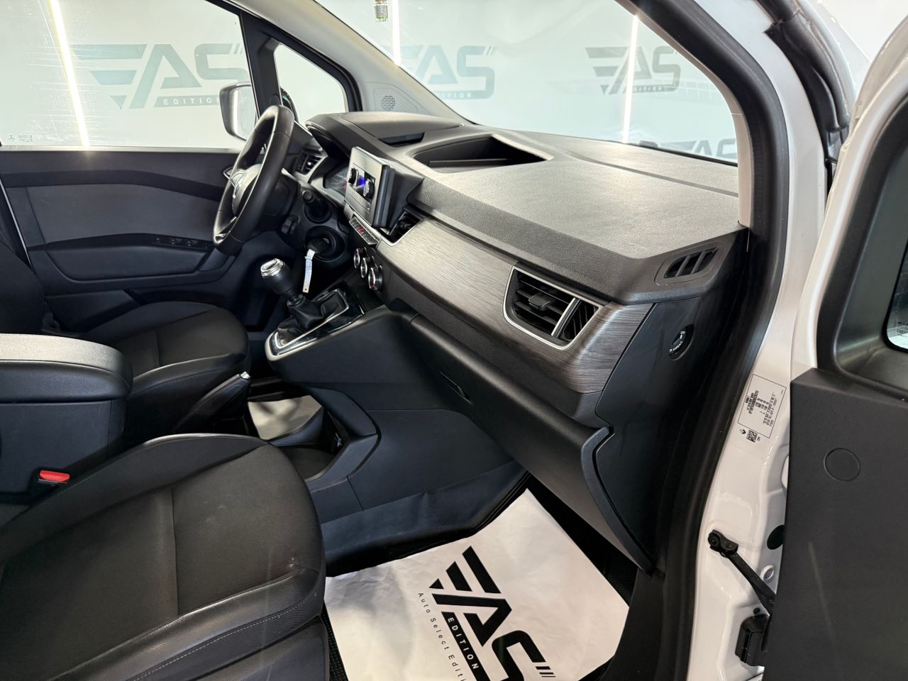Imagen 63 del Renault Kangoo Combi en Auto Select Edition, Figueres