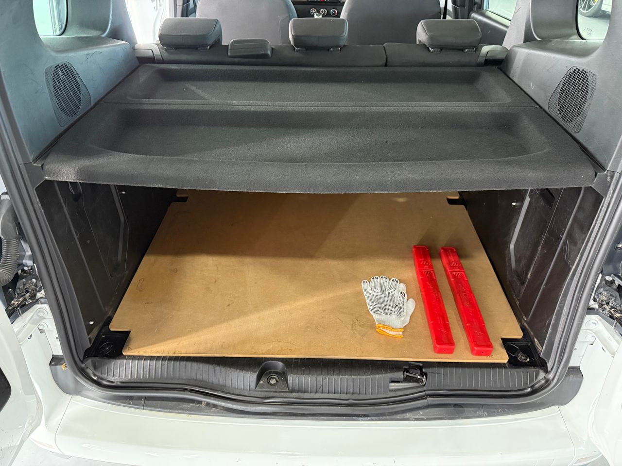 Imagen 51 del Renault Kangoo Combi en Auto Select Edition, Figueres