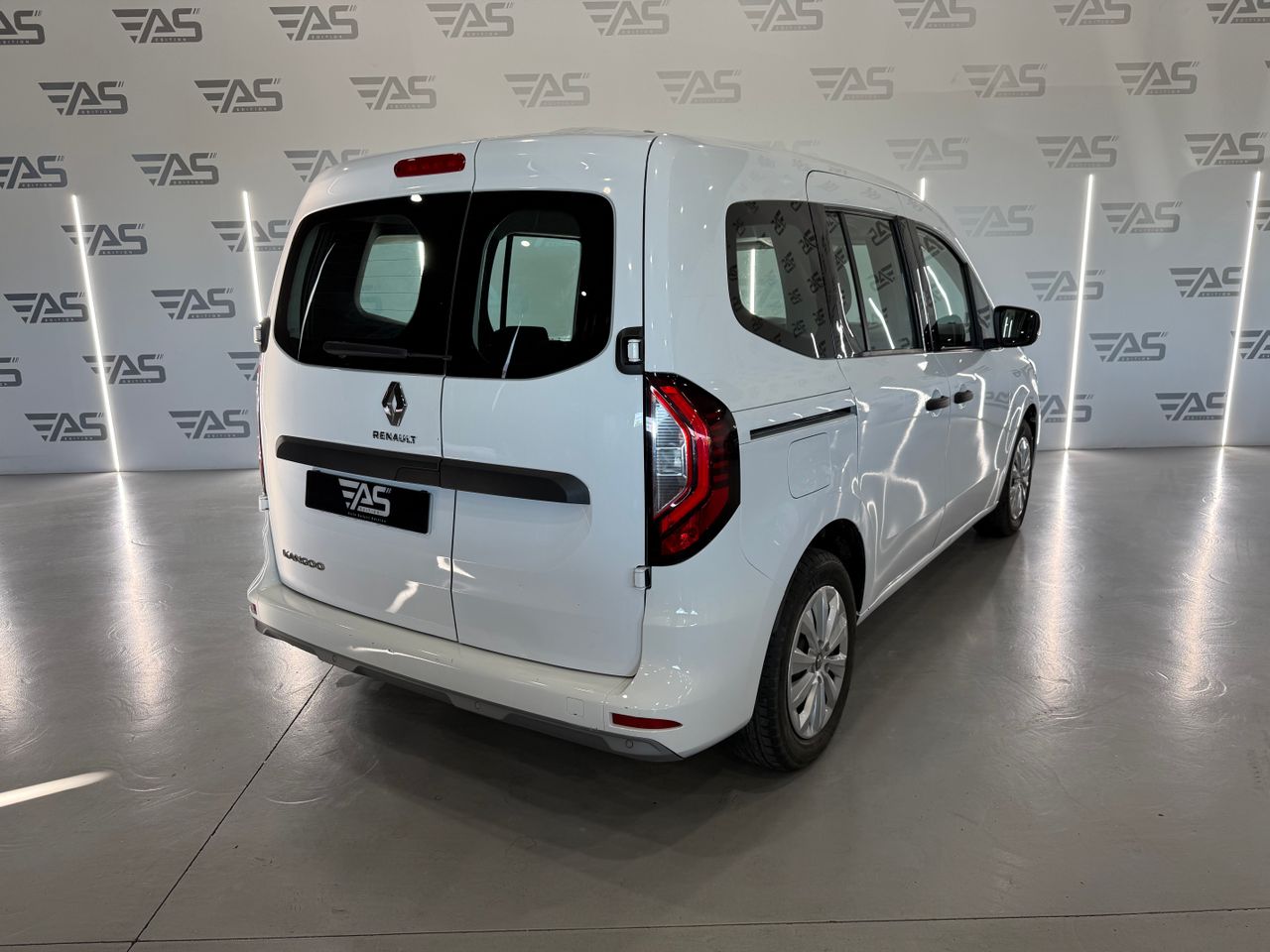 Imagen 4 del Renault Kangoo Combi en Auto Select Edition, Figueres
