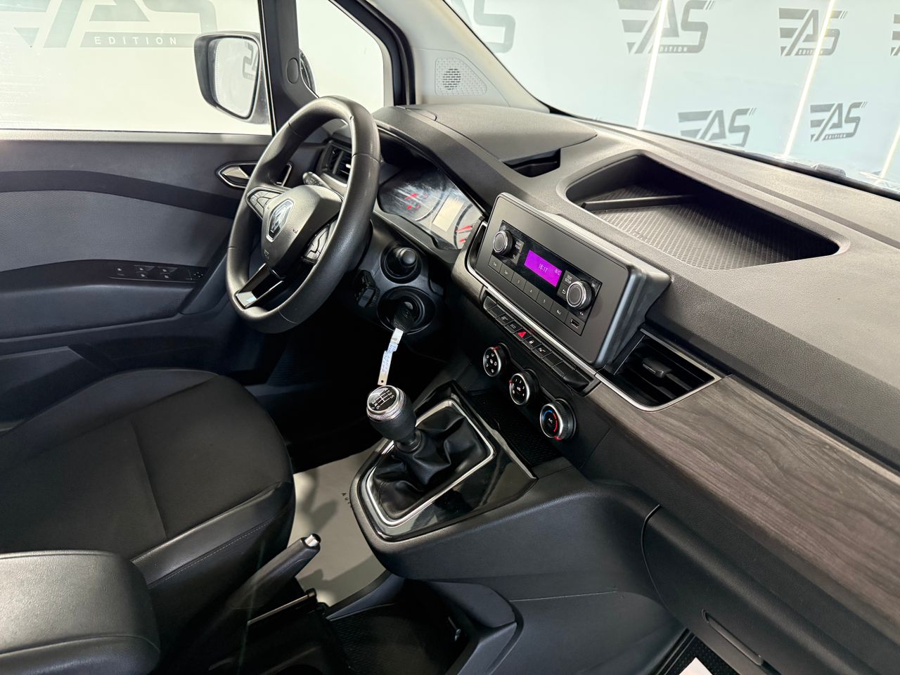 Imagen 64 del Renault Kangoo Combi en Auto Select Edition, Figueres