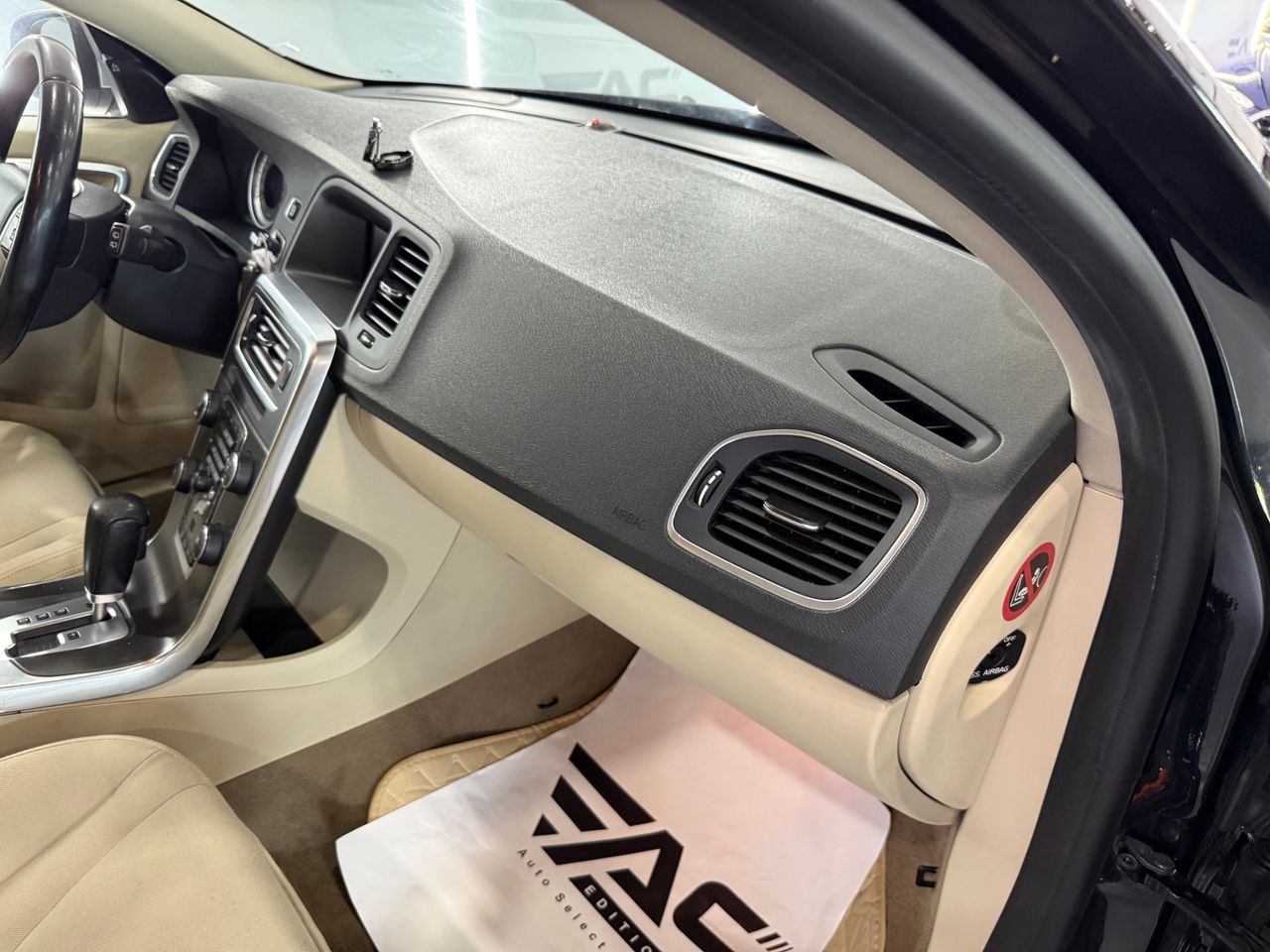 Imagen 126 del Volvo V60 en Auto Select Edition, Figueres