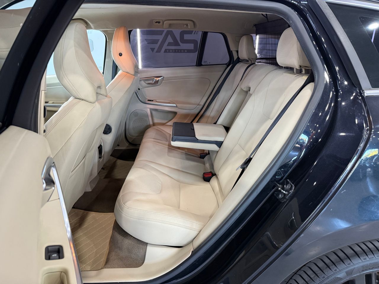 Imagen 60 del Volvo V60 en Auto Select Edition, Figueres