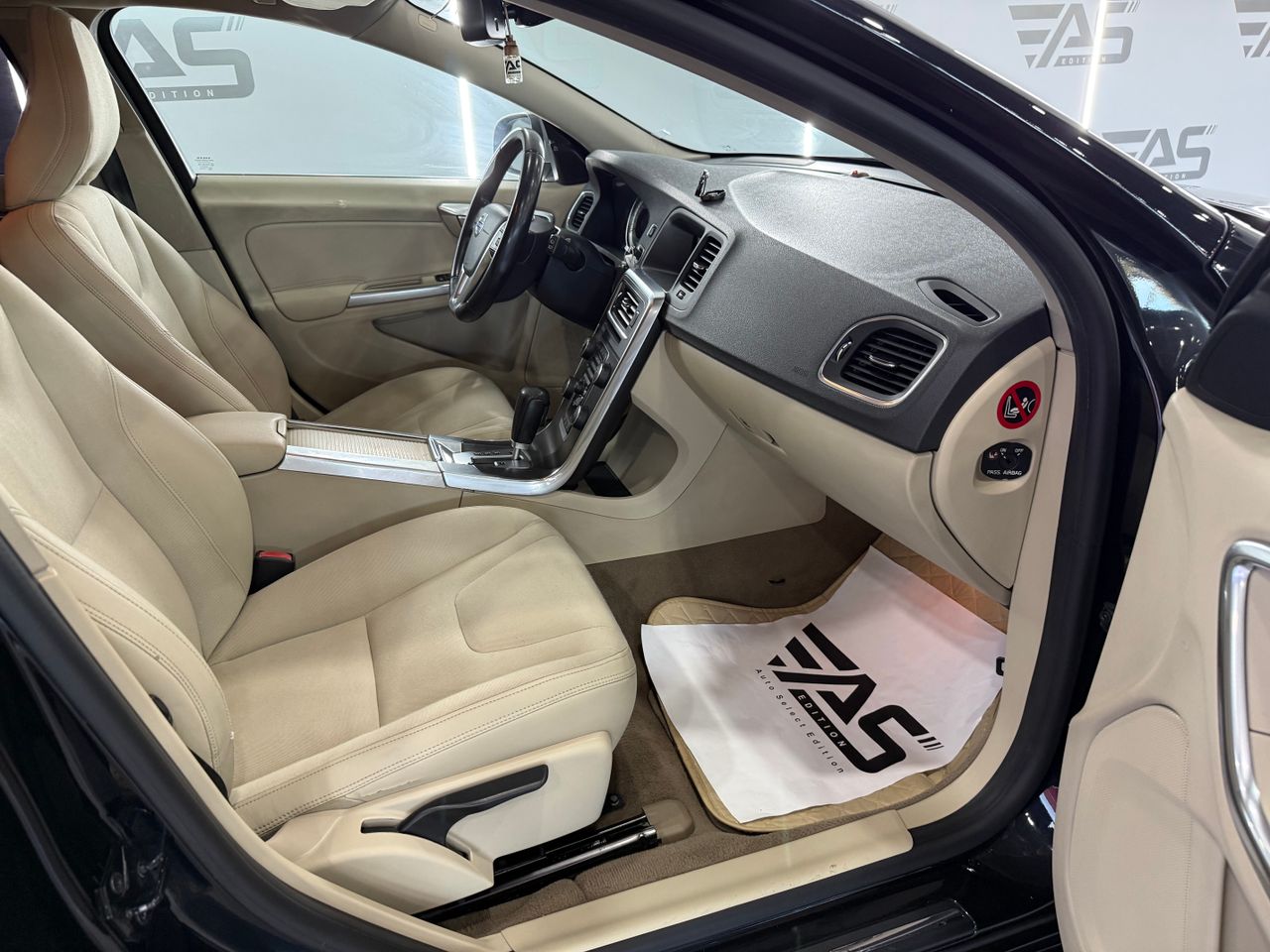 Imagen 144 del Volvo V60 en Auto Select Edition, Figueres
