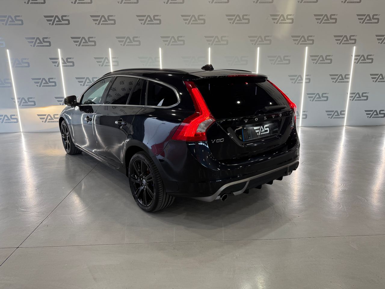 Imagen 3 del Volvo V60 en Auto Select Edition, Figueres