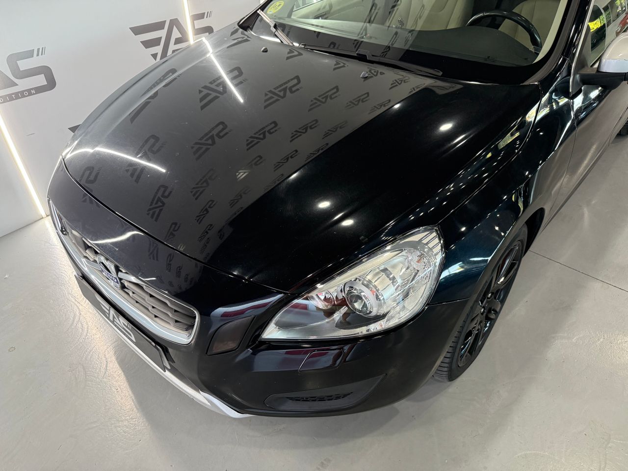 Imagen 12 del Volvo V60 en Auto Select Edition, Figueres