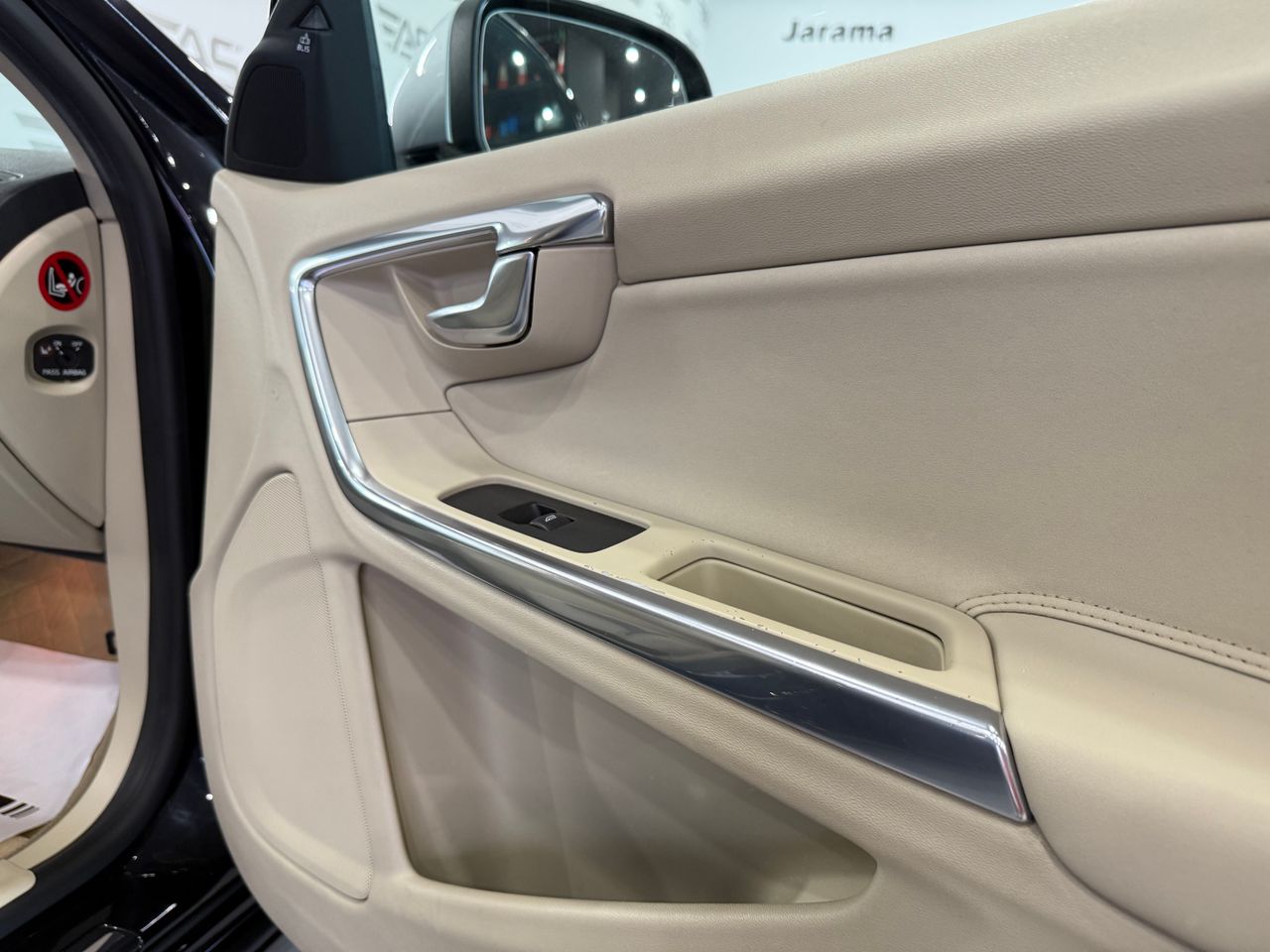 Imagen 121 del Volvo V60 en Auto Select Edition, Figueres