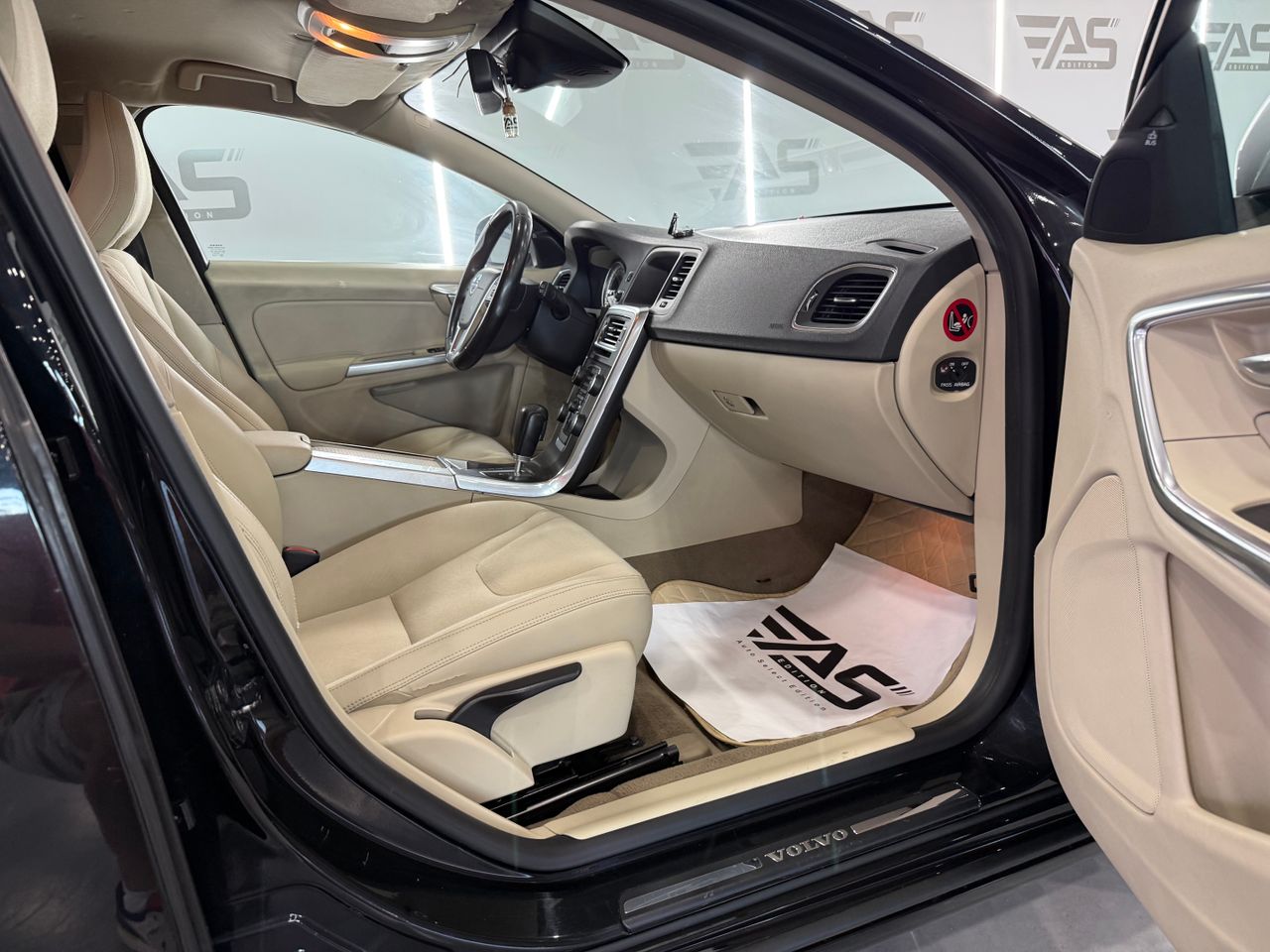 Imagen 122 del Volvo V60 en Auto Select Edition, Figueres