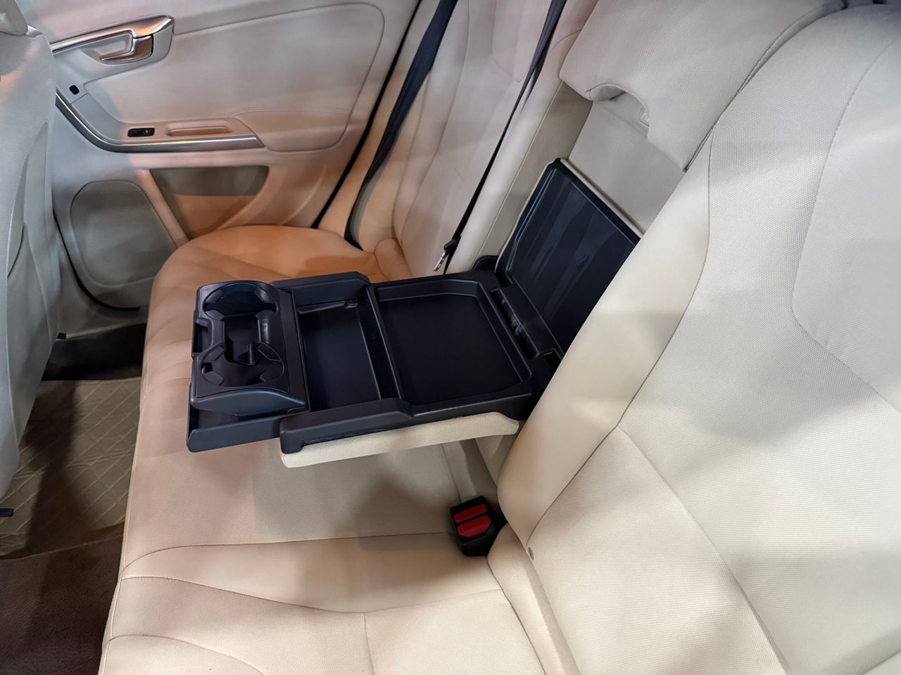 Imagen 69 del Volvo V60 en Auto Select Edition, Figueres