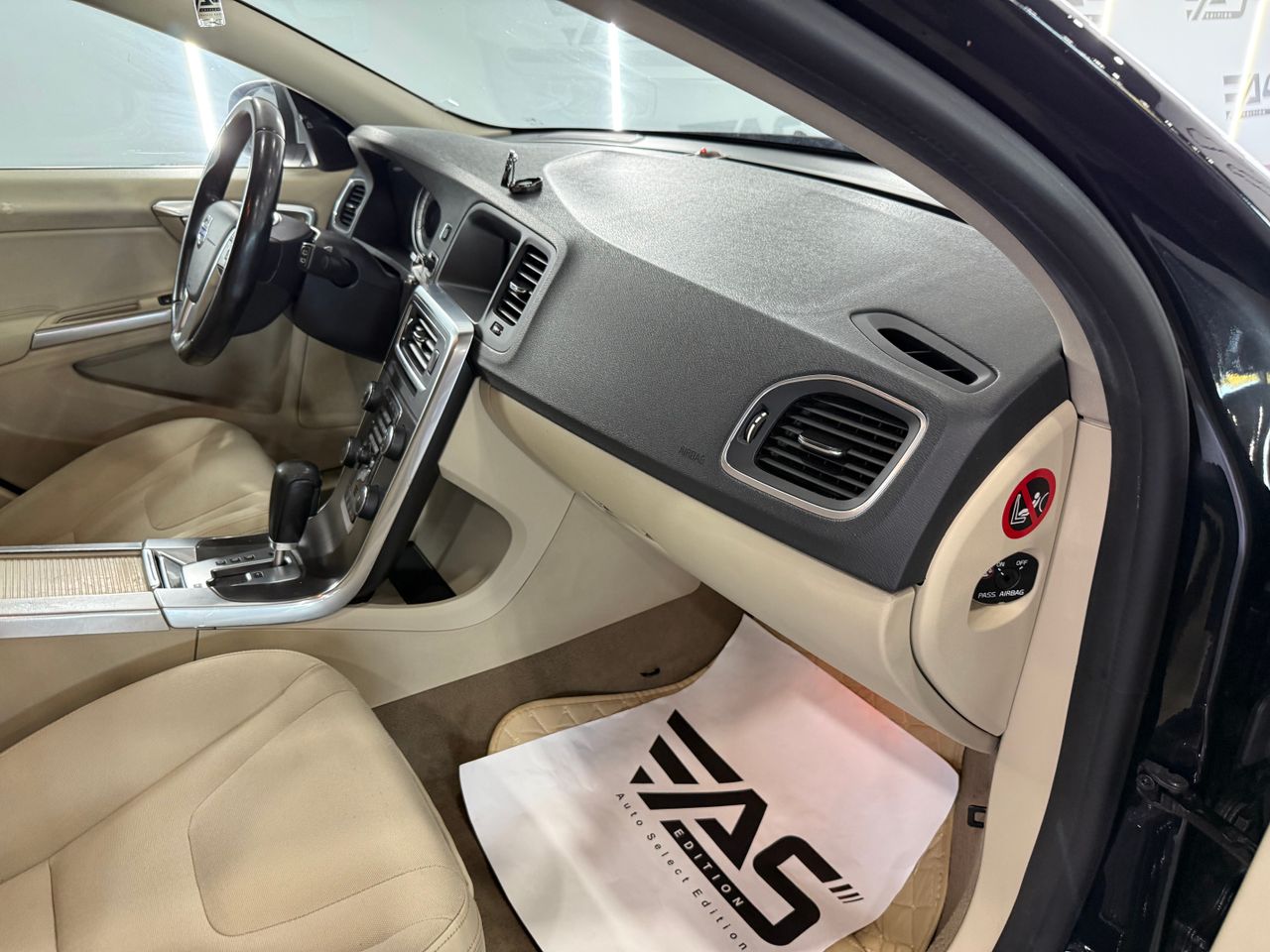 Imagen 124 del Volvo V60 en Auto Select Edition, Figueres