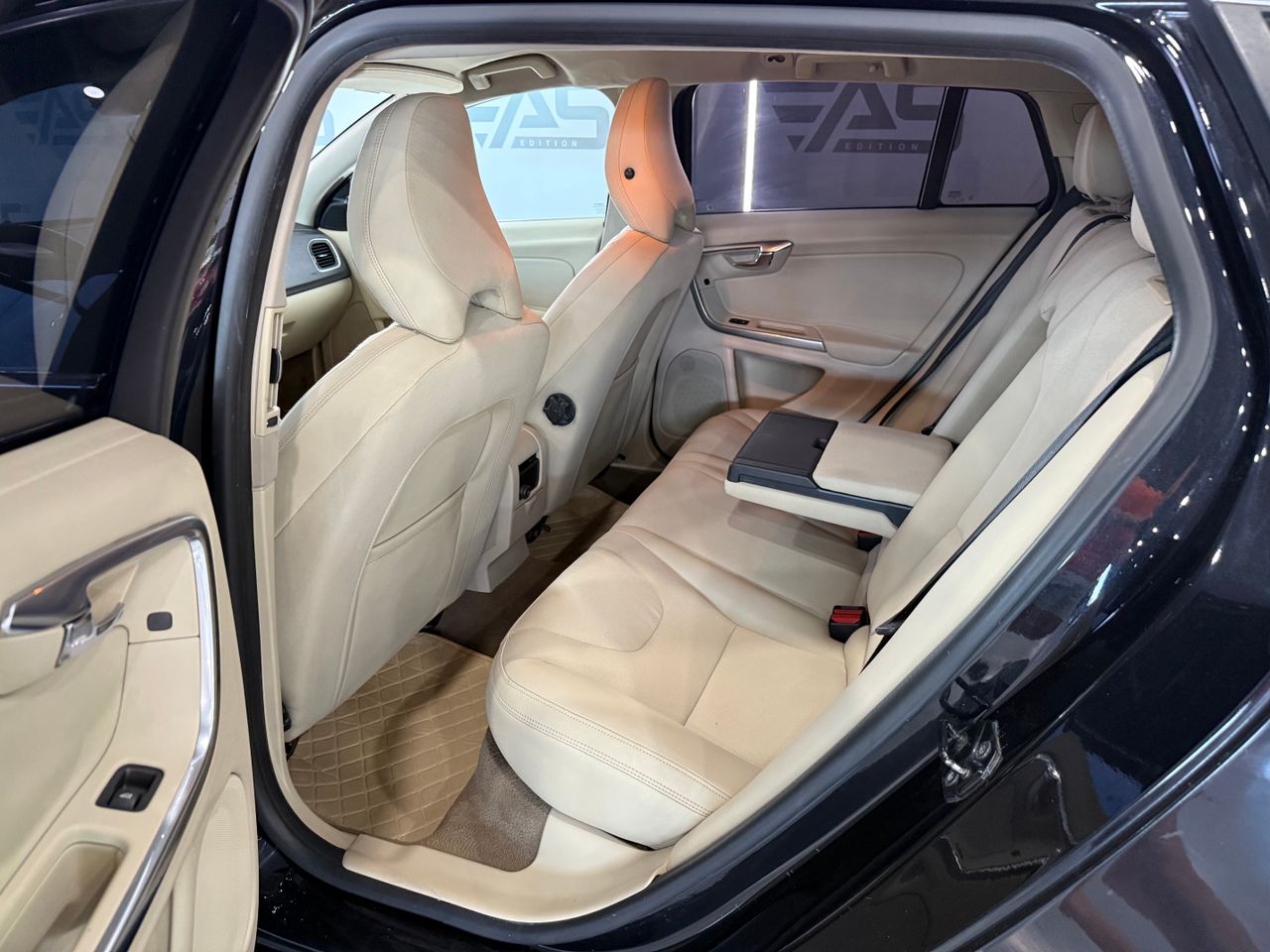 Imagen 59 del Volvo V60 en Auto Select Edition, Figueres