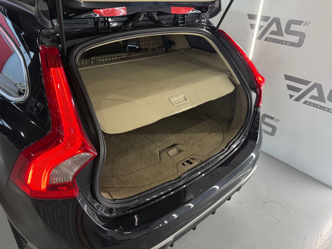 Imagen 49 del Volvo V60 en Auto Select Edition, Figueres