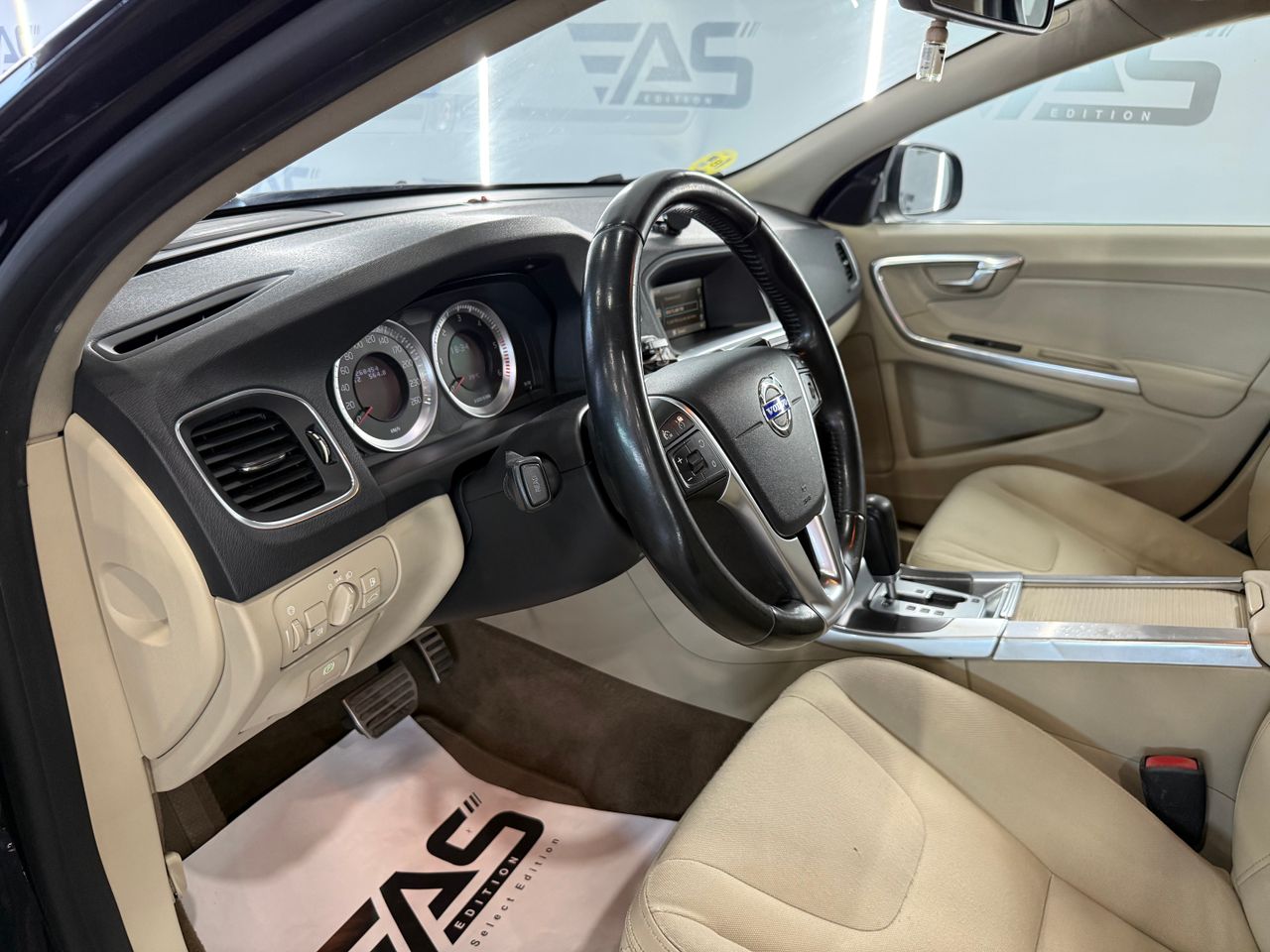 Imagen 93 del Volvo V60 en Auto Select Edition, Figueres