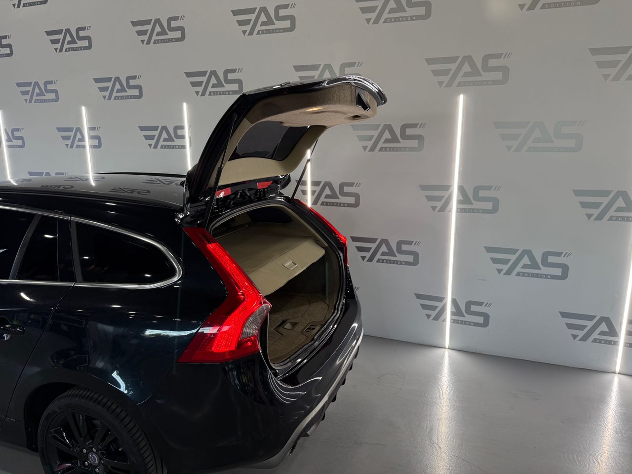 Imagen 51 del Volvo V60 en Auto Select Edition, Figueres