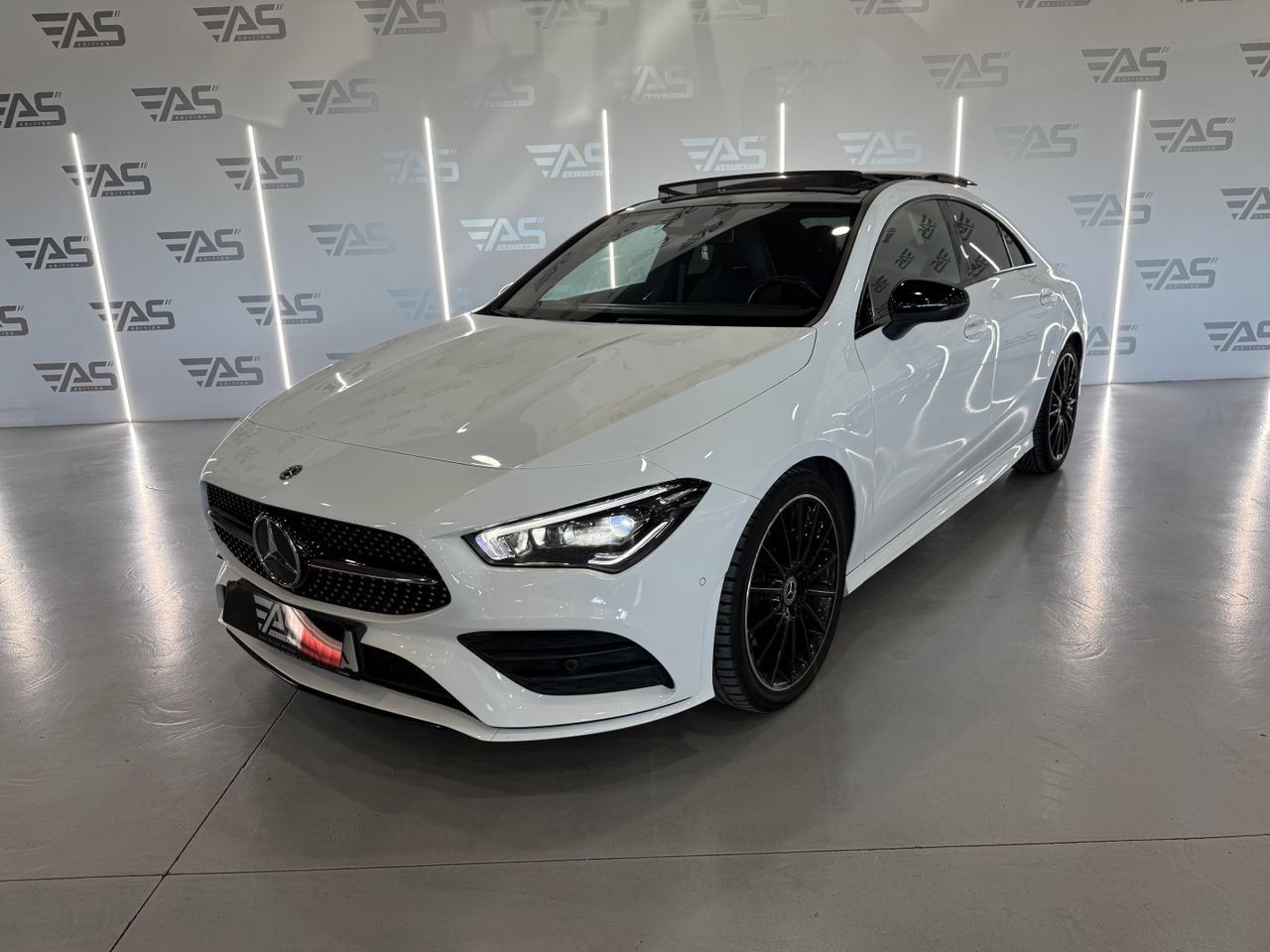 Imagen 1 del Mercedes Clase CLA en Auto Select Edition, Figueres