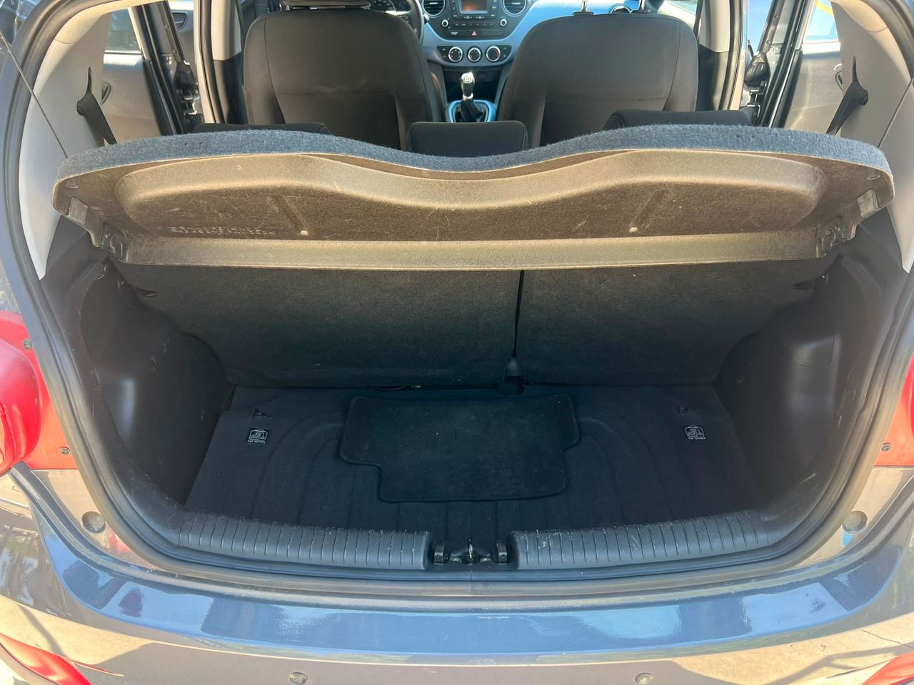 Imagen 50 del Hyundai i10 en Auto Select Edition, Figueres