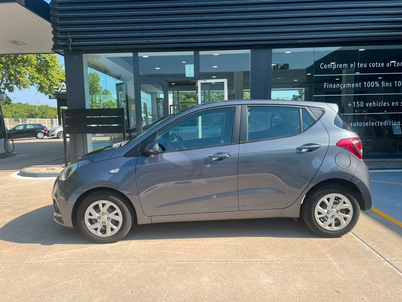 Imagen 6 del Hyundai i10 en Auto Select Edition, Figueres