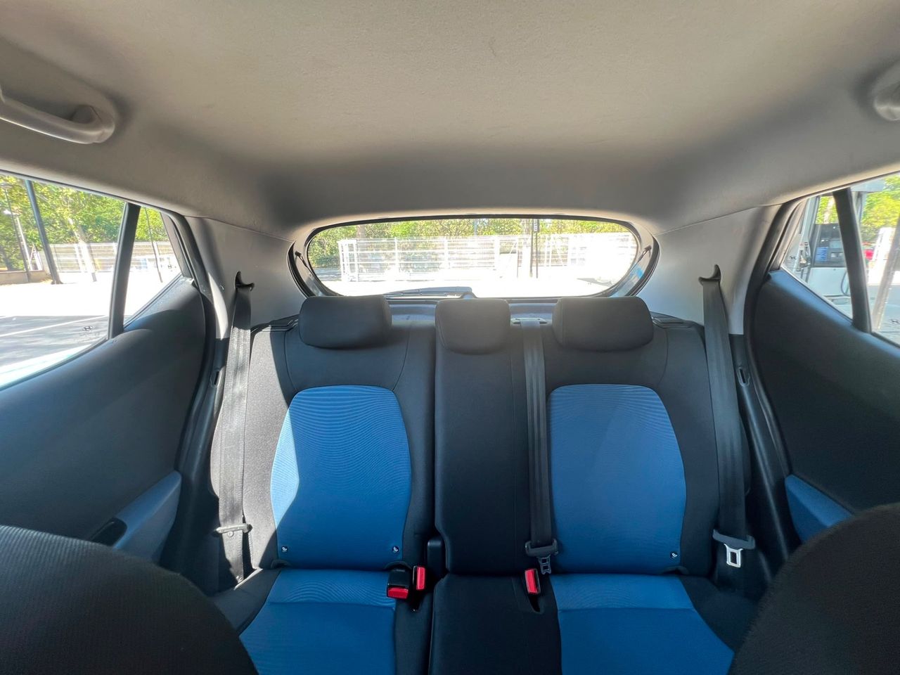 Imagen 104 del Hyundai i10 en Auto Select Edition, Figueres