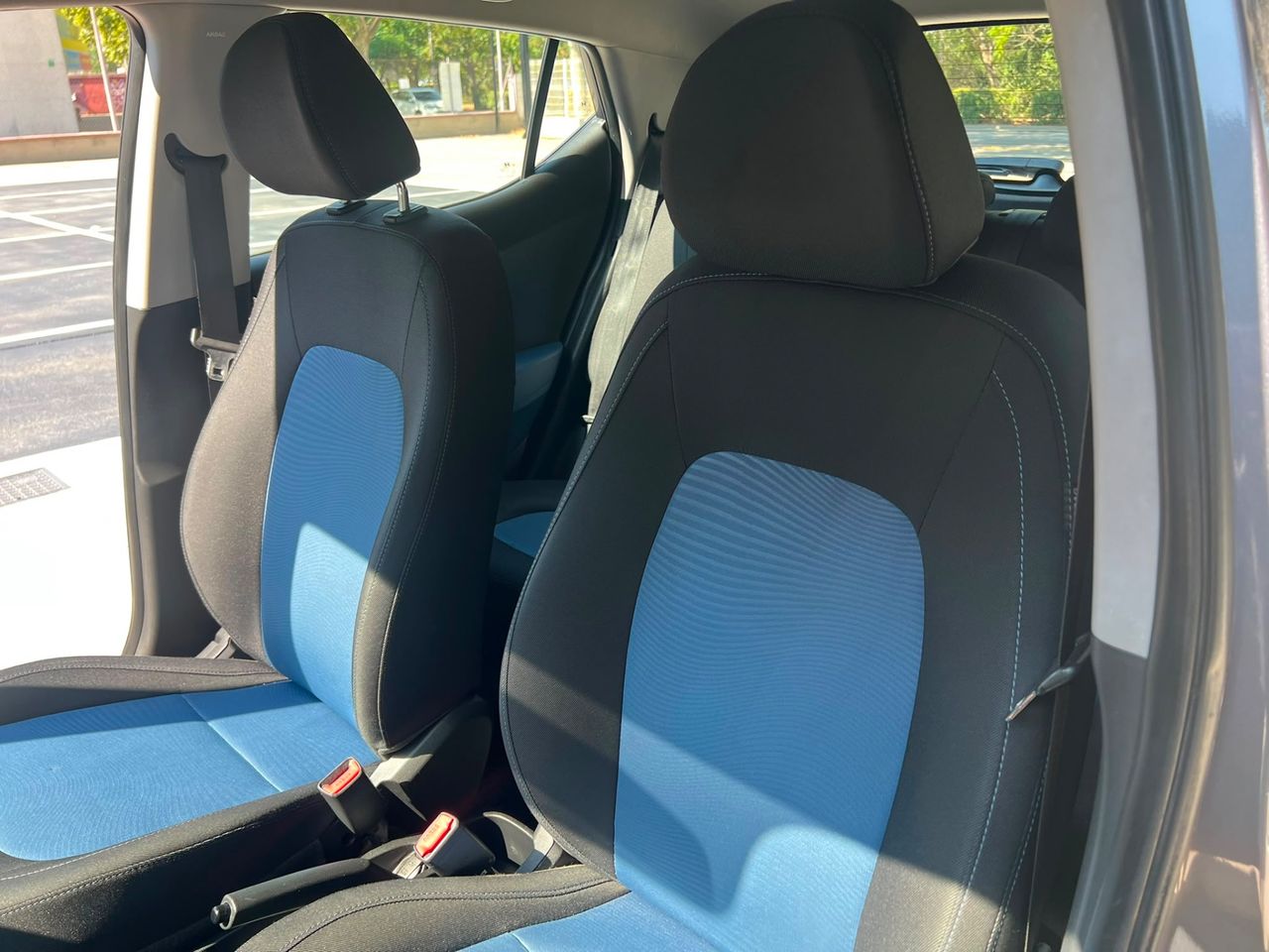 Imagen 86 del Hyundai i10 en Auto Select Edition, Figueres