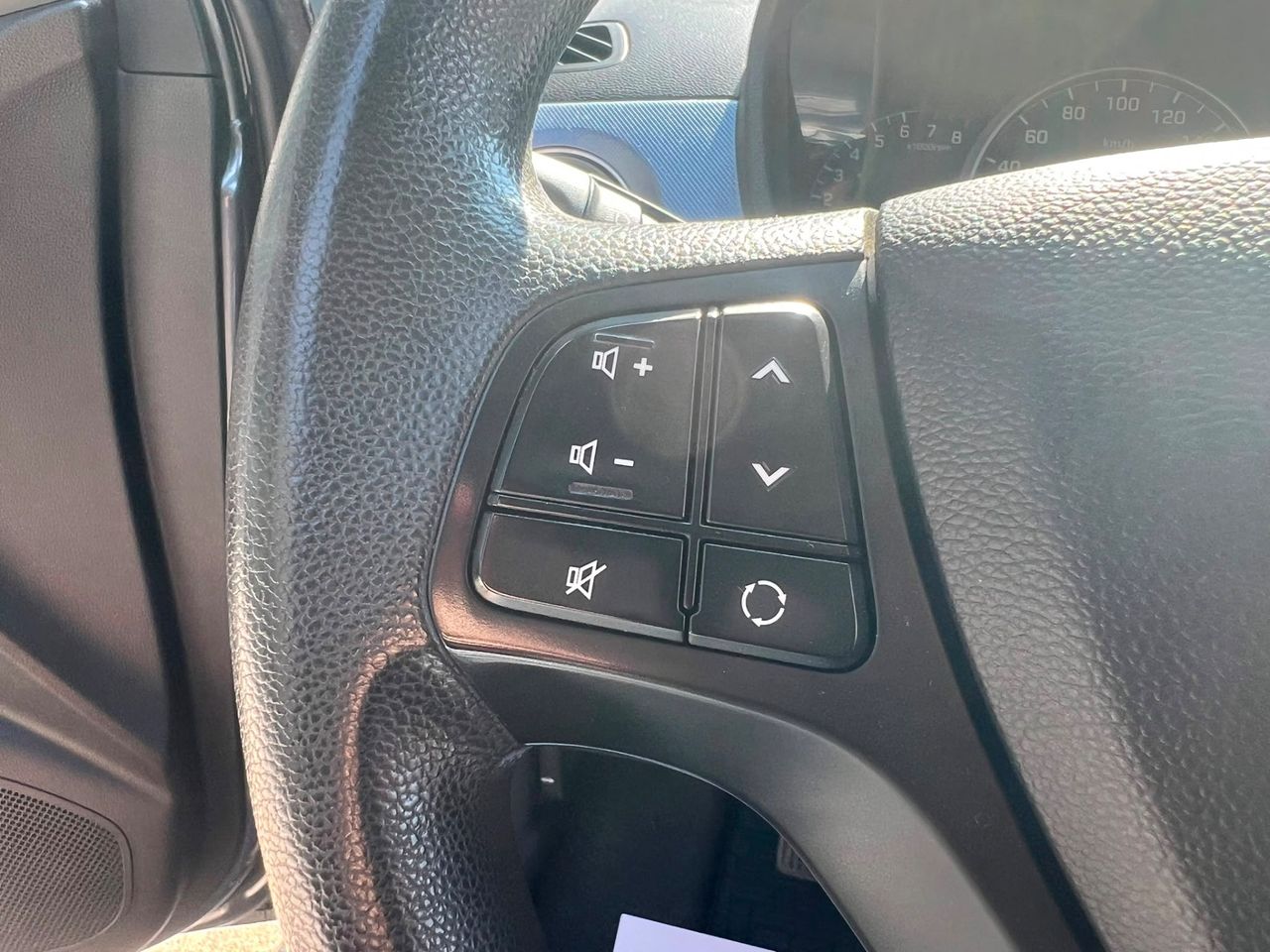 Imagen 77 del Hyundai i10 en Auto Select Edition, Figueres