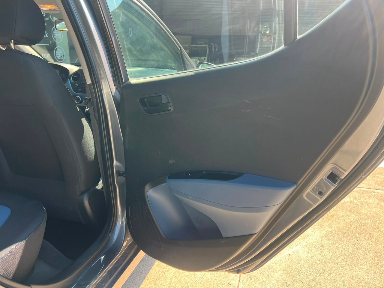 Imagen 68 del Hyundai i10 en Auto Select Edition, Figueres