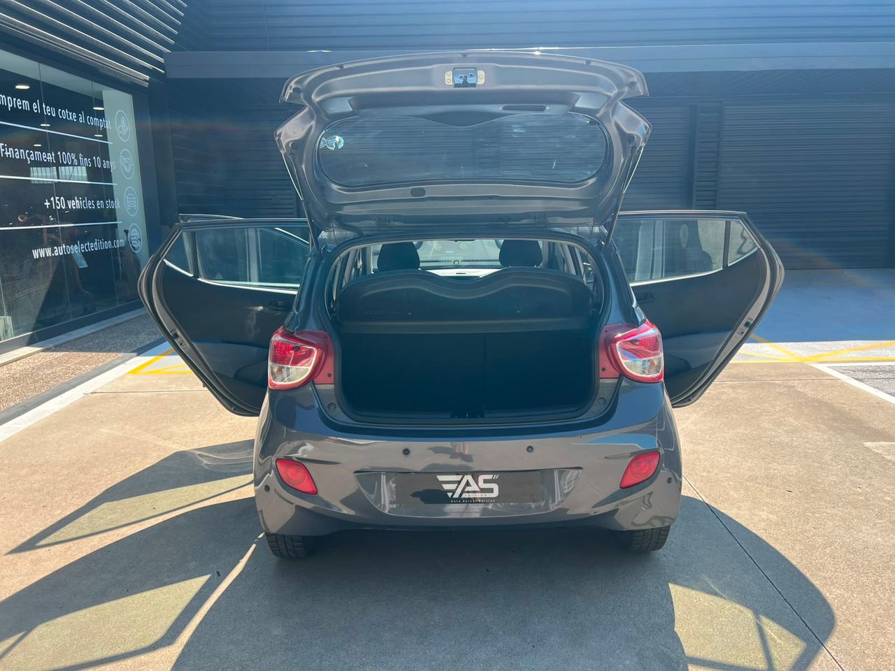 Imagen 48 del Hyundai i10 en Auto Select Edition, Figueres