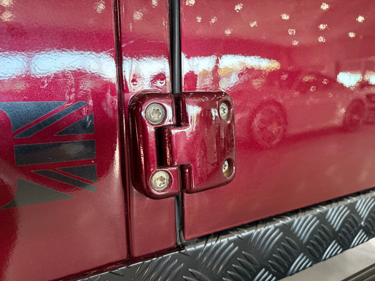 Imagen 32 del Land-Rover Defender en Auto Select Edition, Figueres