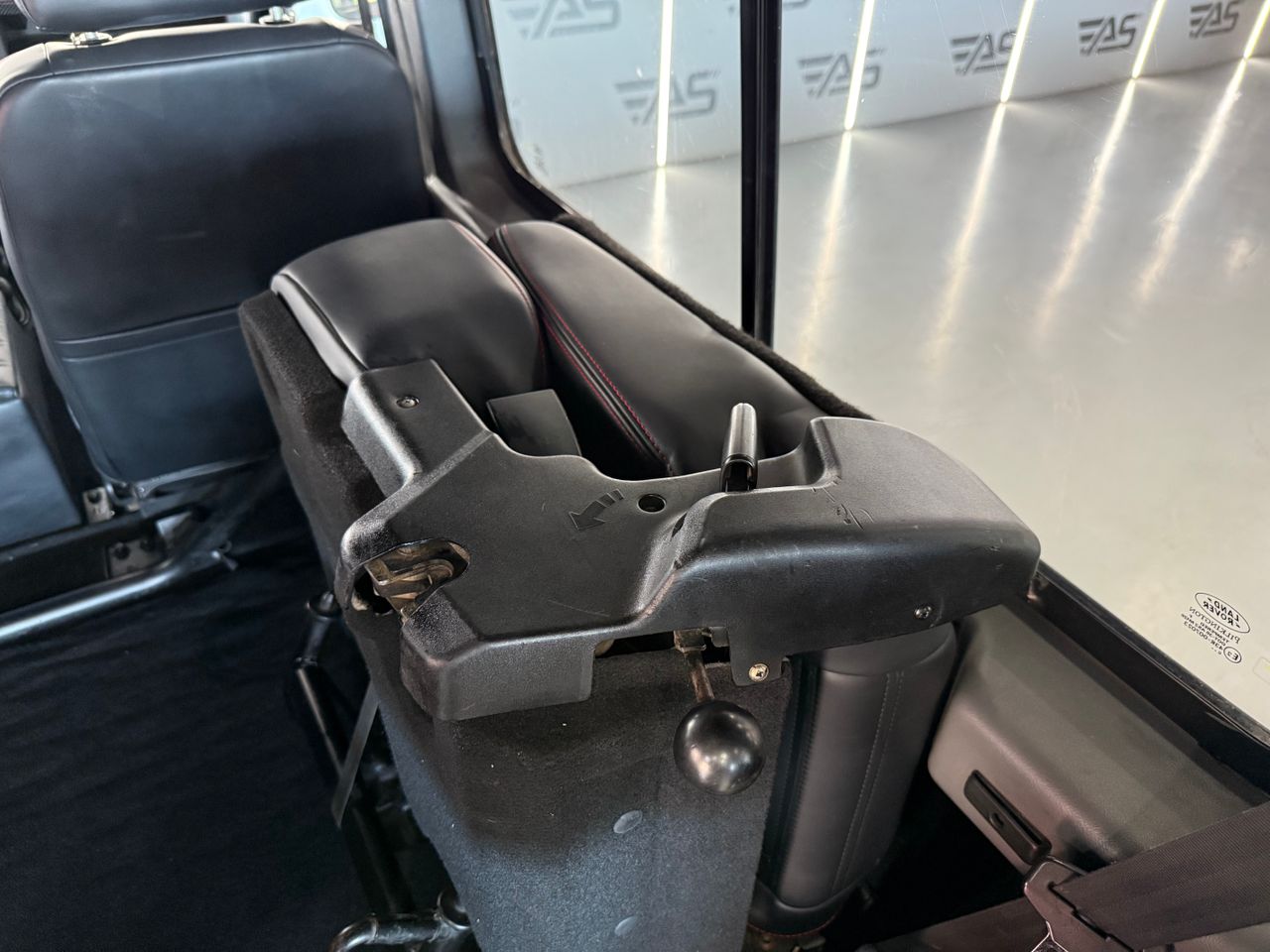 Imagen 155 del Land-Rover Defender en Auto Select Edition, Figueres