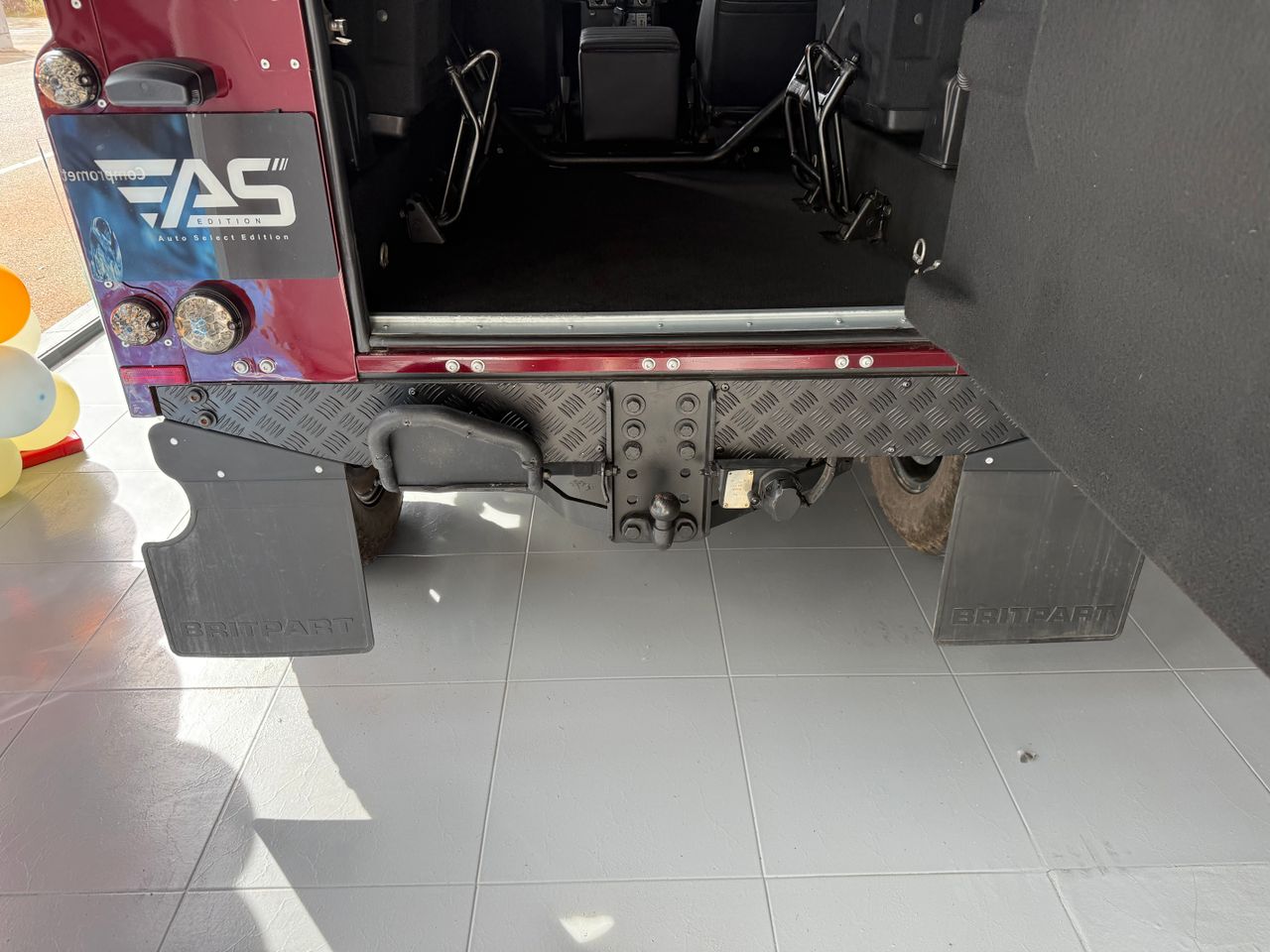 Imagen 15 del Land-Rover Defender en Auto Select Edition, Figueres