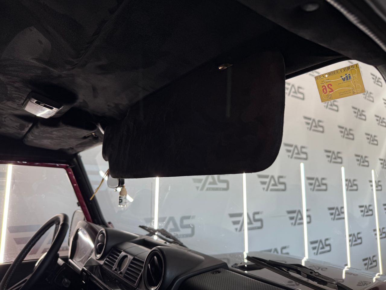 Imagen 207 del Land-Rover Defender en Auto Select Edition, Figueres