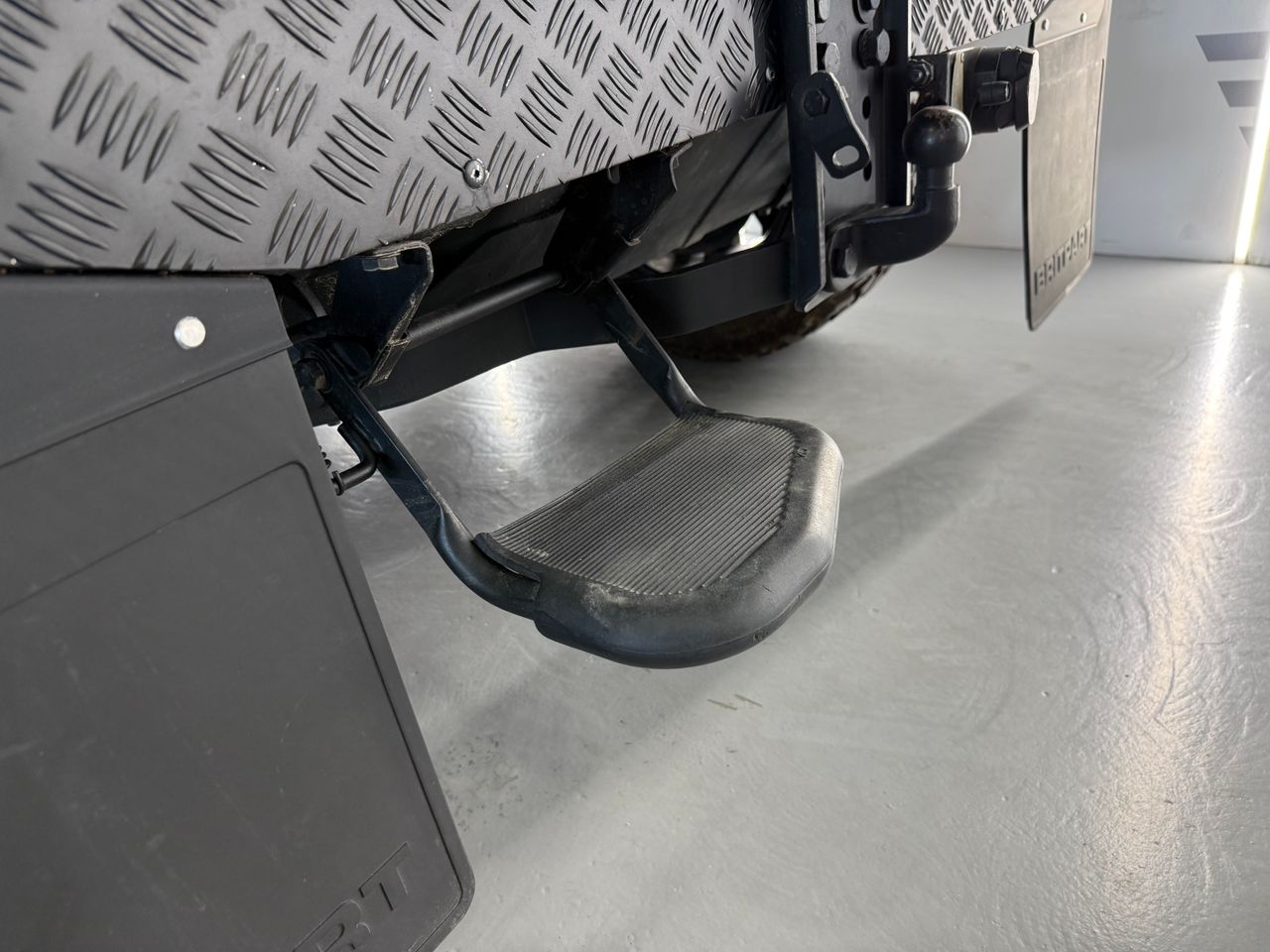 Imagen 46 del Land-Rover Defender en Auto Select Edition, Figueres