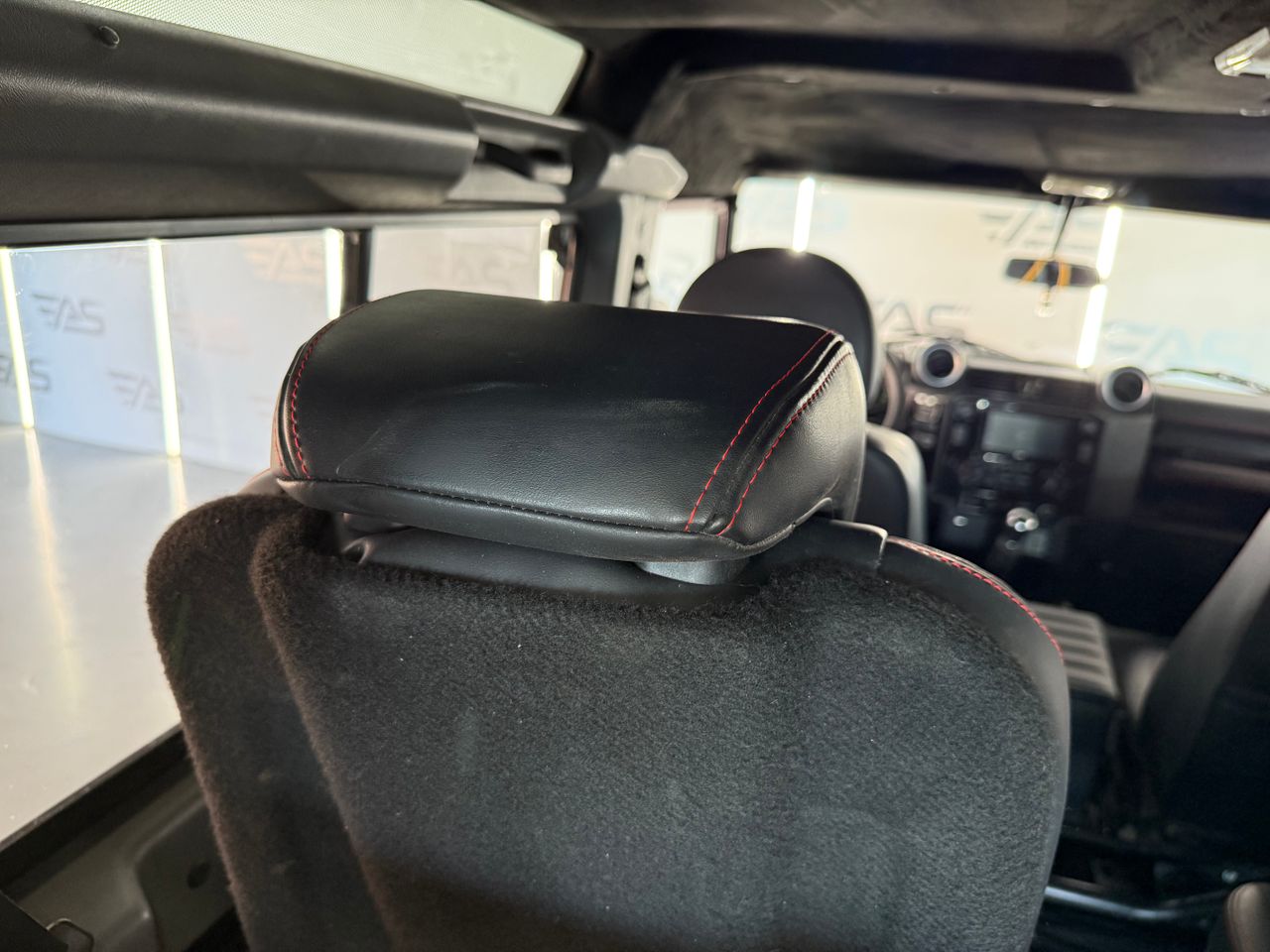 Imagen 144 del Land-Rover Defender en Auto Select Edition, Figueres