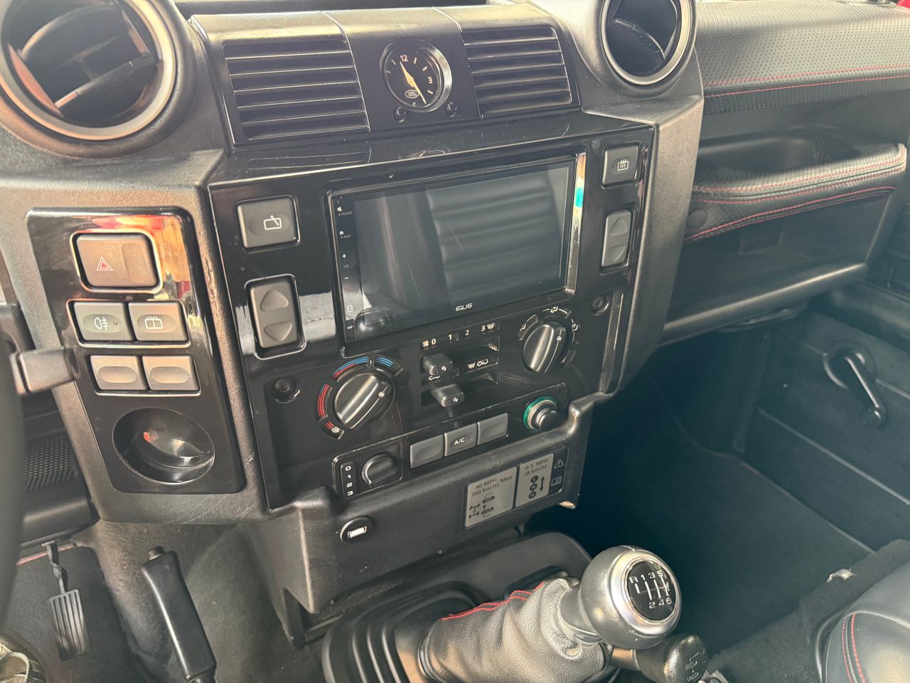 Imagen 51 del Land-Rover Defender en Auto Select Edition, Figueres