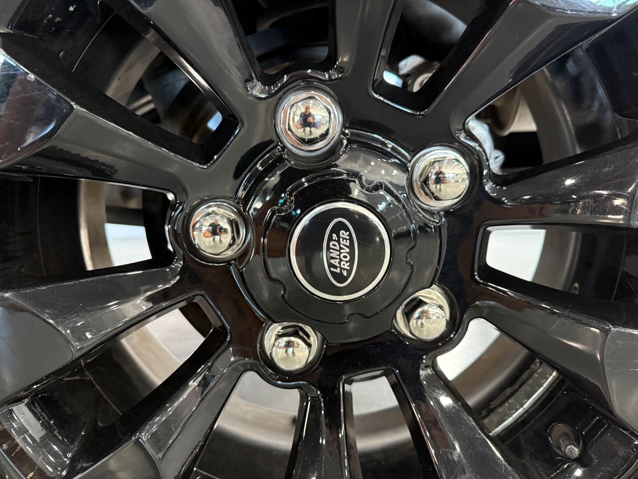 Imagen 105 del Land-Rover Defender en Auto Select Edition, Figueres