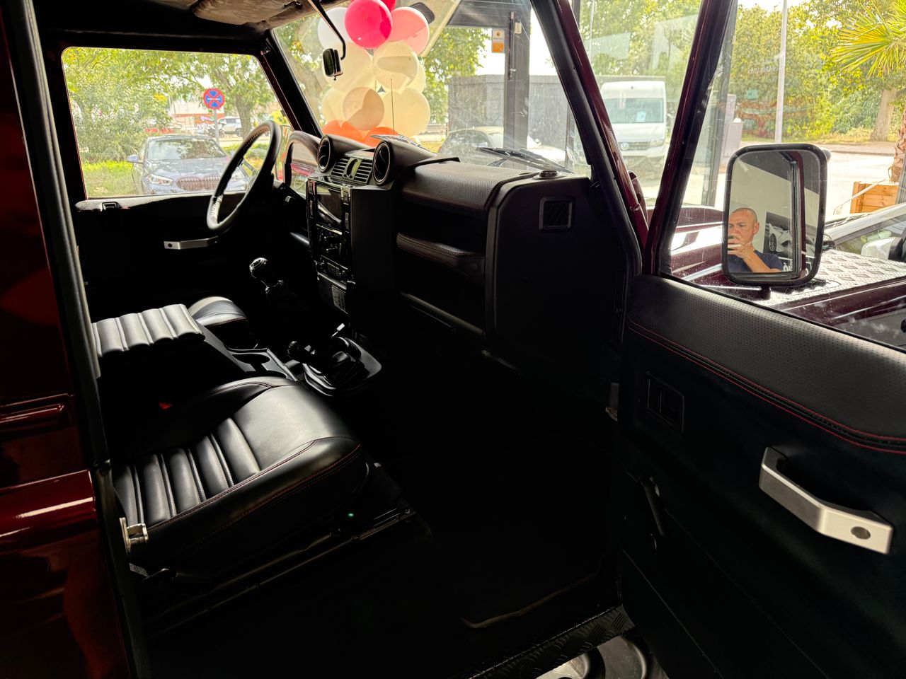 Imagen 30 del Land-Rover Defender en Auto Select Edition, Figueres