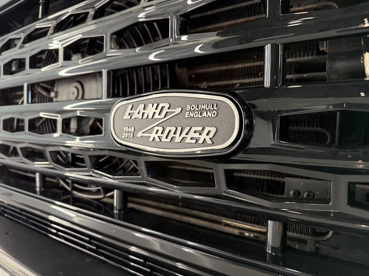 Imagen 20 del Land-Rover Defender en Auto Select Edition, Figueres