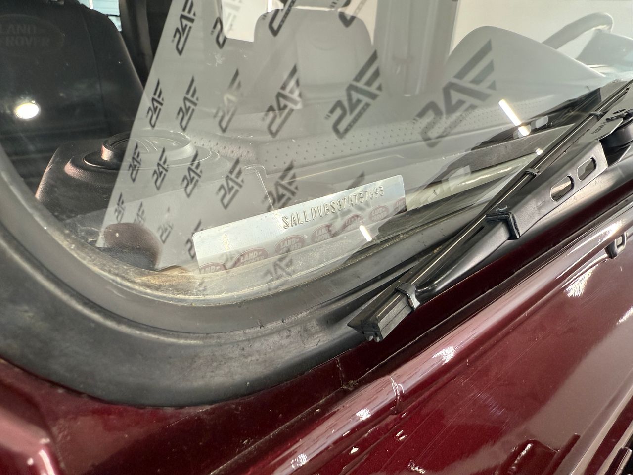 Imagen 98 del Land-Rover Defender en Auto Select Edition, Figueres