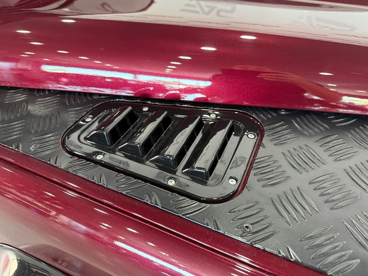 Imagen 84 del Land-Rover Defender en Auto Select Edition, Figueres