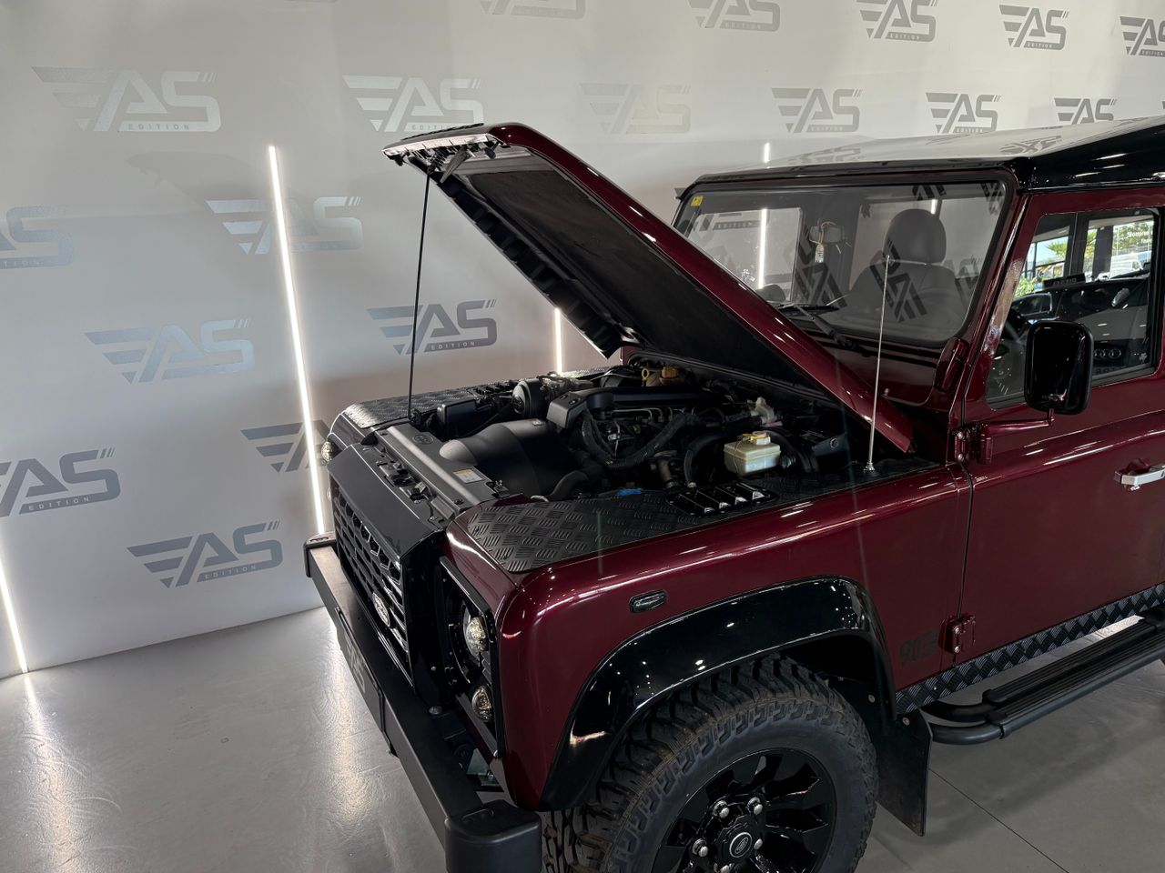Imagen 129 del Land-Rover Defender en Auto Select Edition, Figueres
