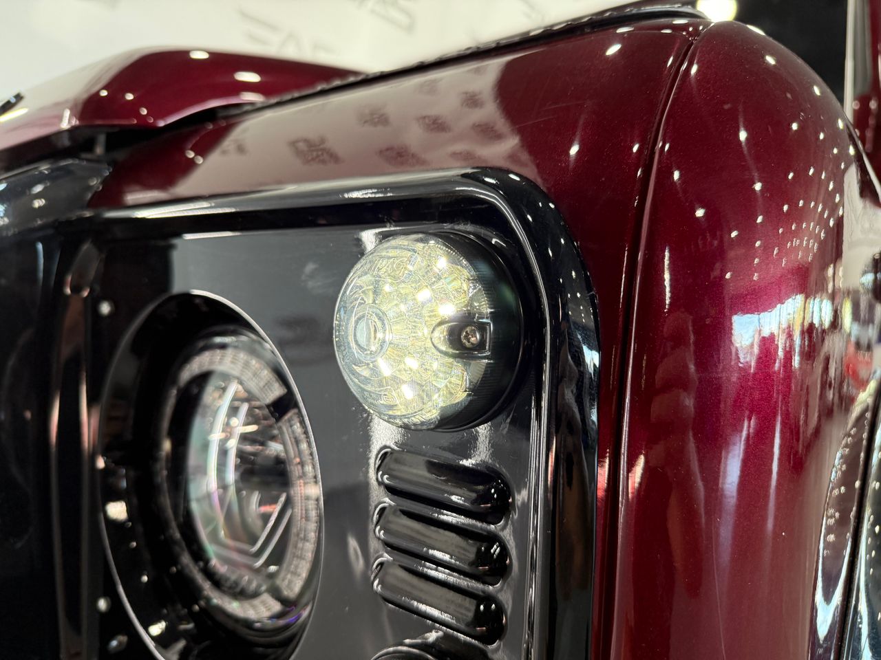 Imagen 17 del Land-Rover Defender en Auto Select Edition, Figueres