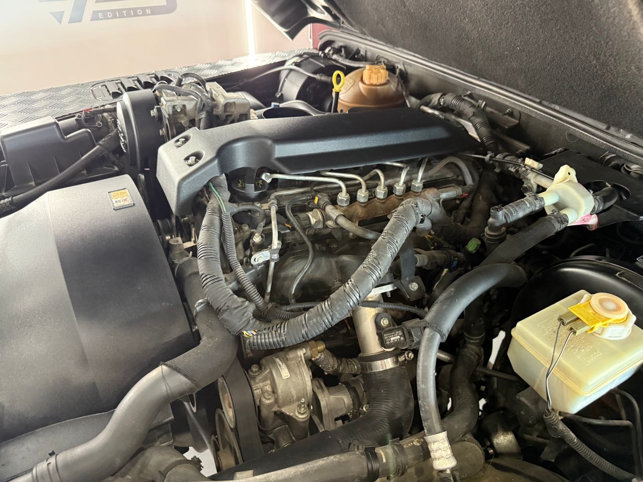 Imagen 124 del Land-Rover Defender en Auto Select Edition, Figueres