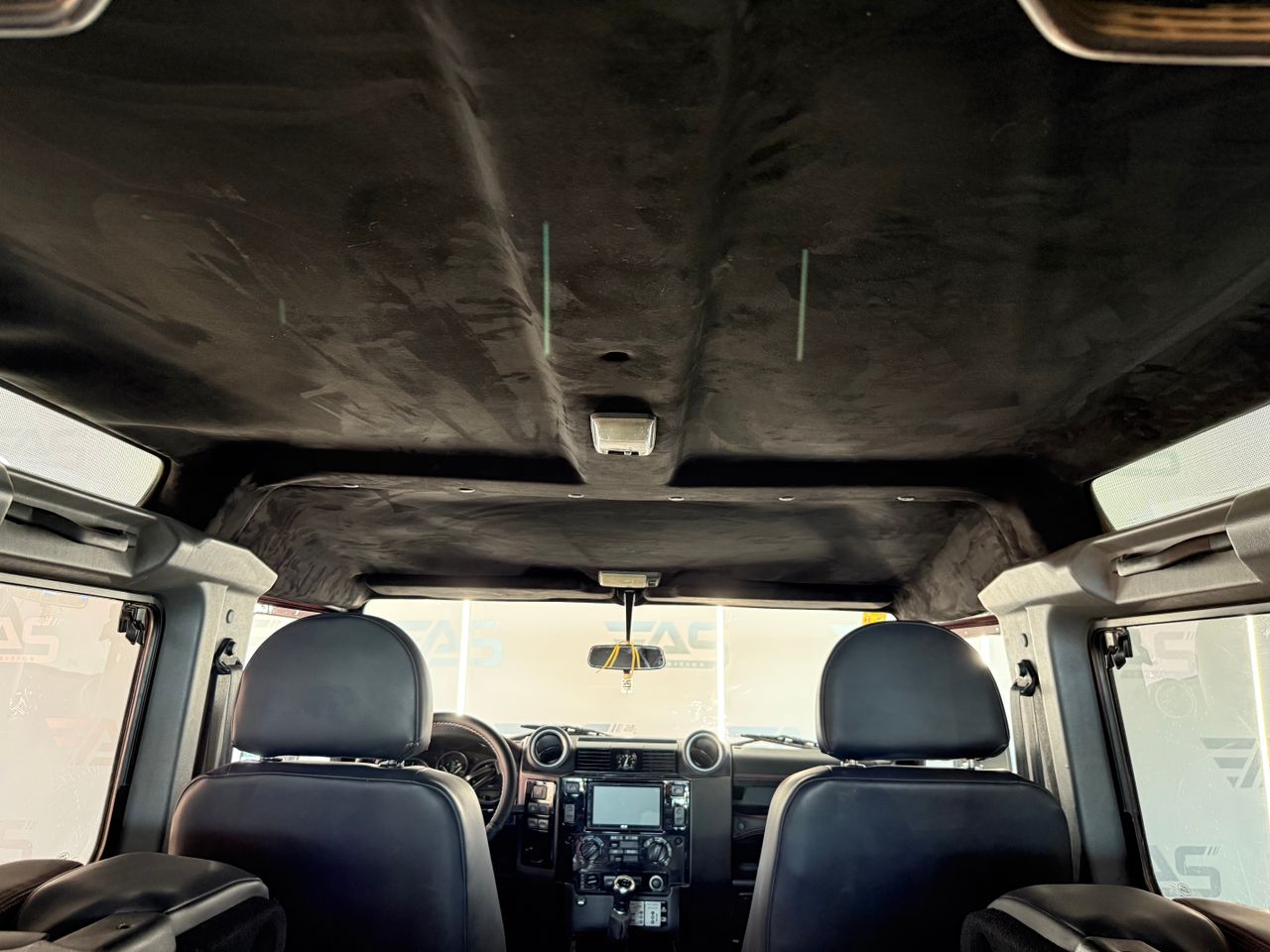 Imagen 154 del Land-Rover Defender en Auto Select Edition, Figueres