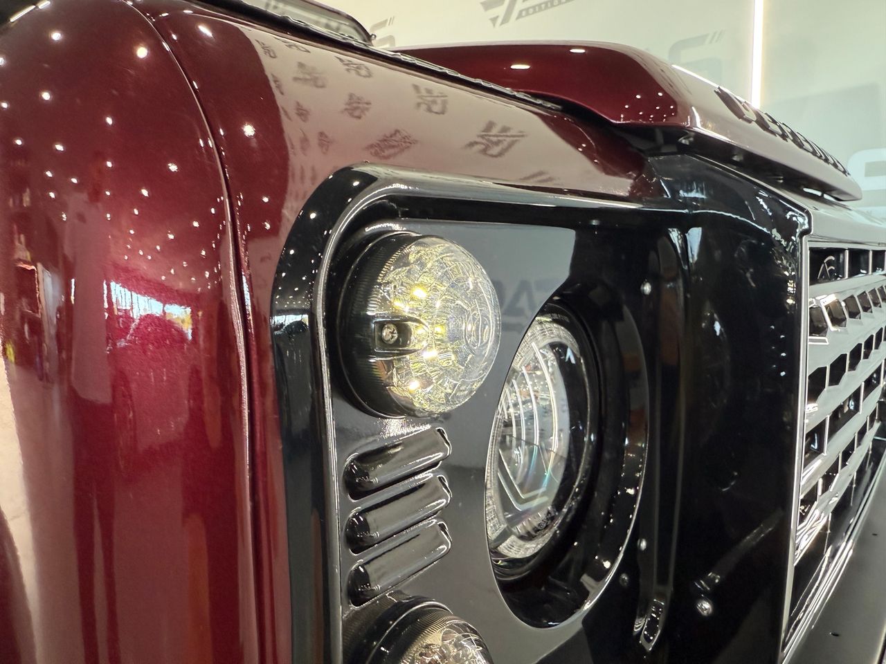 Imagen 93 del Land-Rover Defender en Auto Select Edition, Figueres