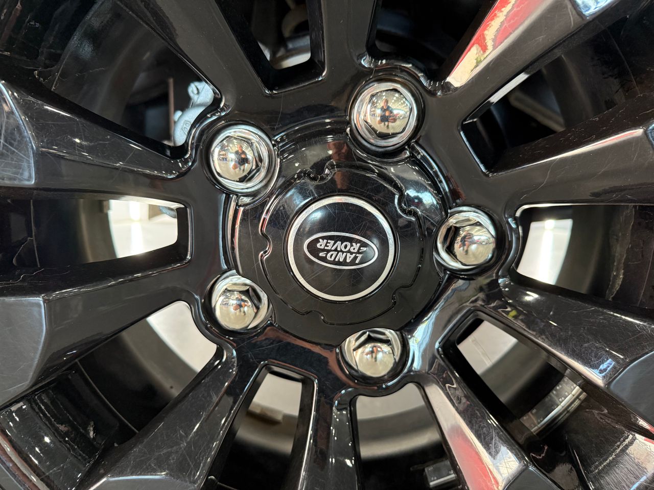 Imagen 107 del Land-Rover Defender en Auto Select Edition, Figueres