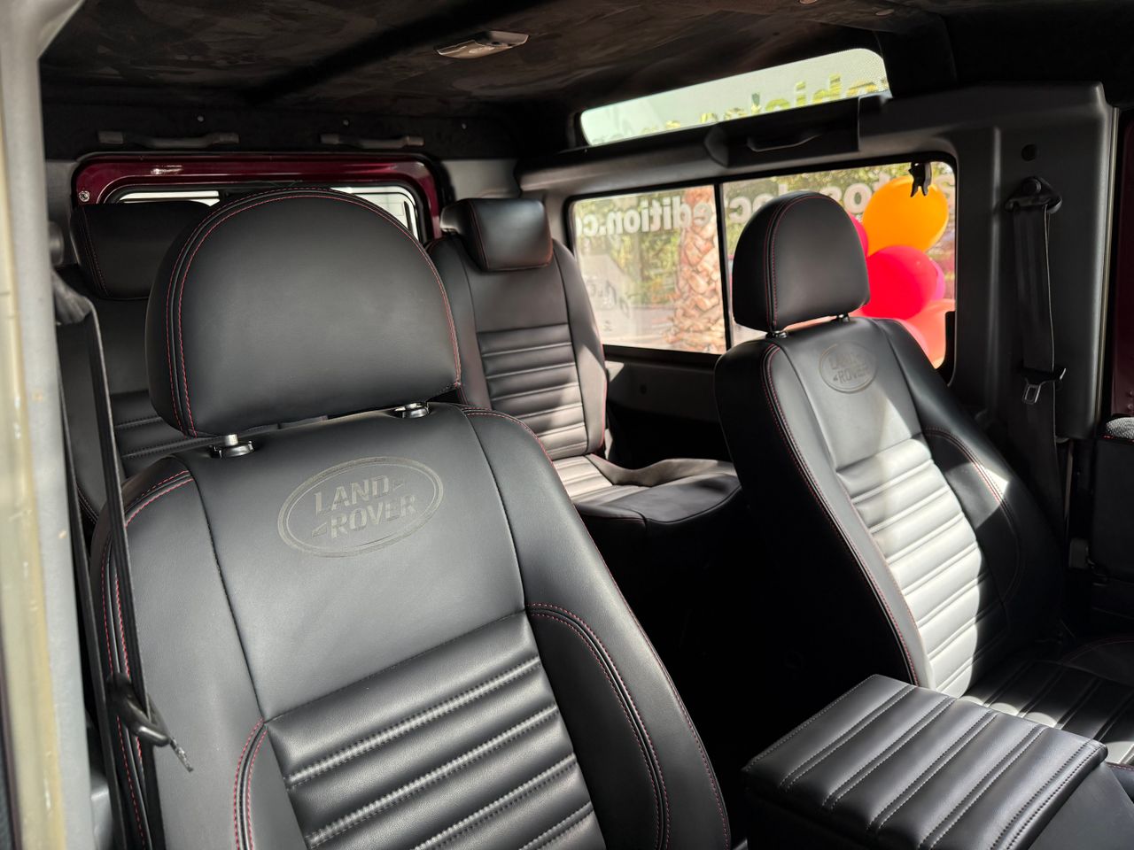 Imagen 35 del Land-Rover Defender en Auto Select Edition, Figueres